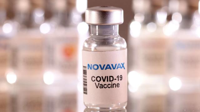FDA наконец-то разрешило вакцину Novavax от COVID-19